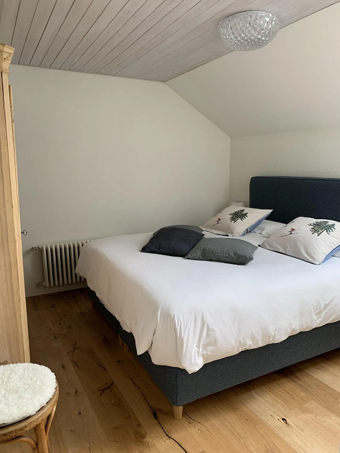 Bellissimo appartamento mansardato di 3,5 stanze a La Punt Chamues-ch con terrazza - Foto 5 di 7