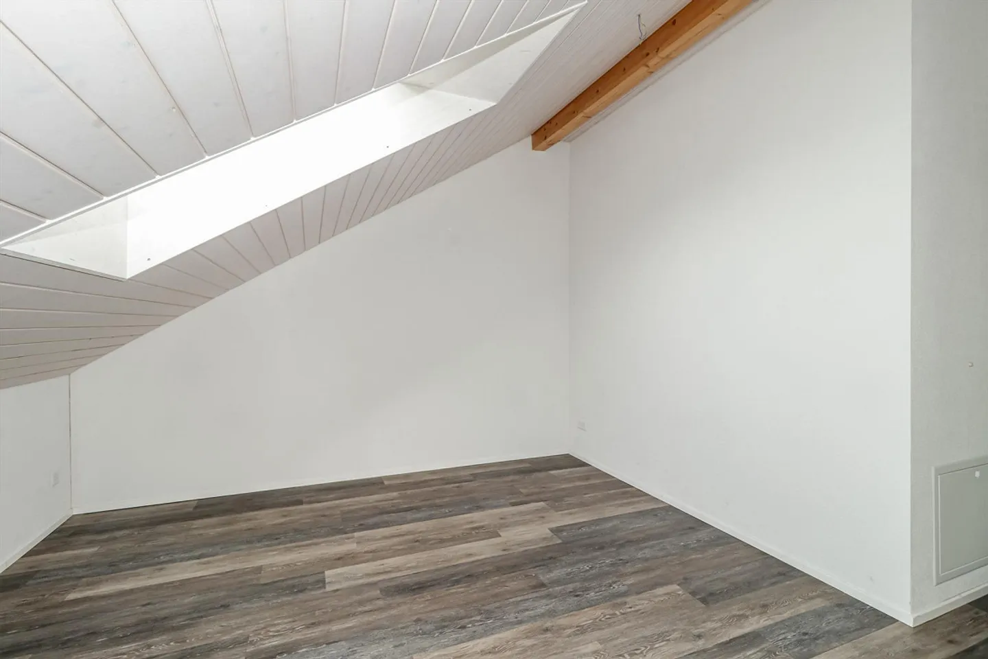 Appartamento attico di 4½ locali di alta qualità a Uffikon - Foto 8 di 11