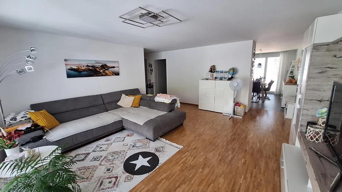 Vivre généreusement avec de l'espace pour toute la famille - Photo 1 sur 10
