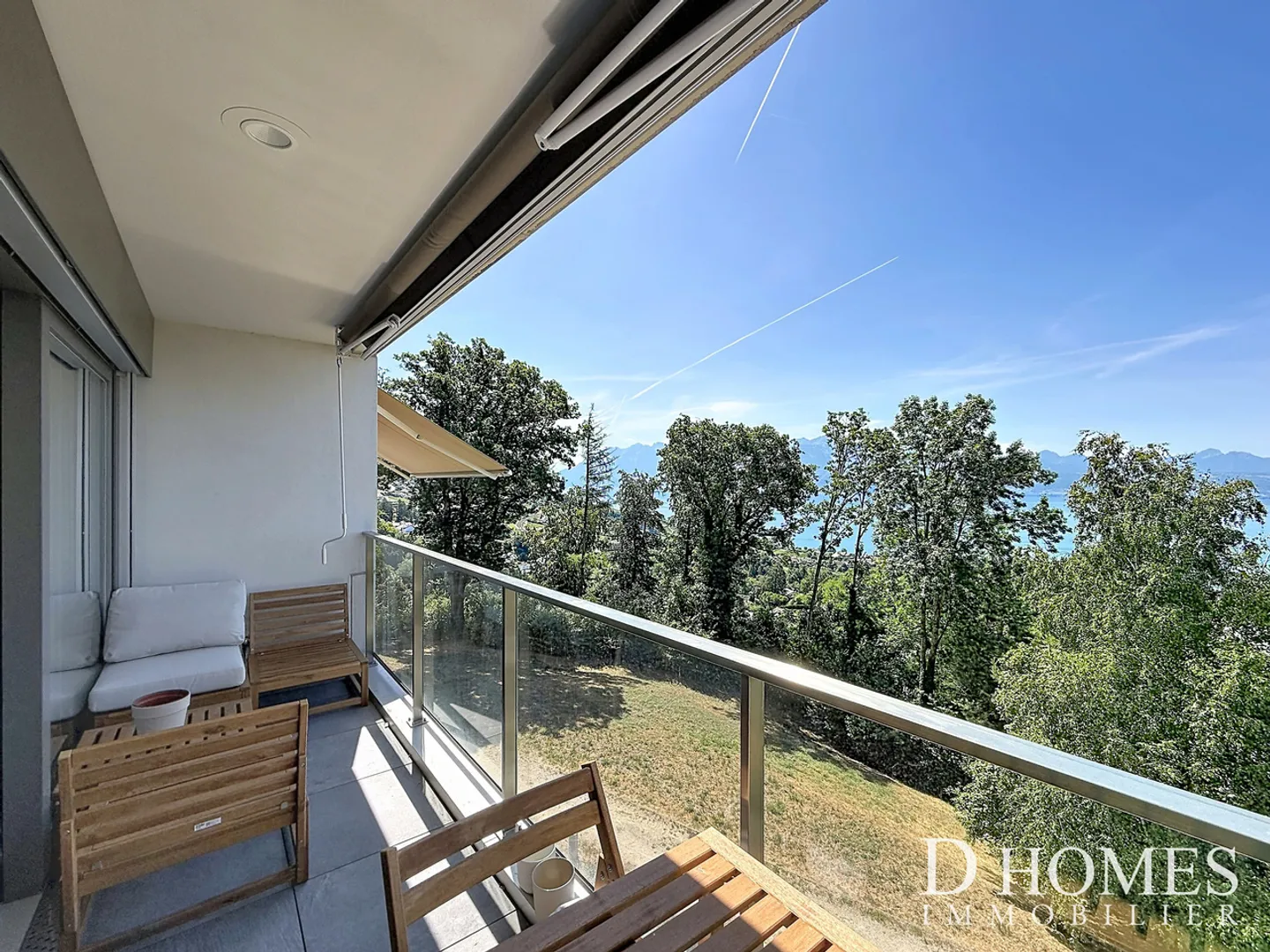 EN EXCLUSIVITÉ I Magnifique appartement de 3 pièces avec vue lac  - Photo 9 of 10