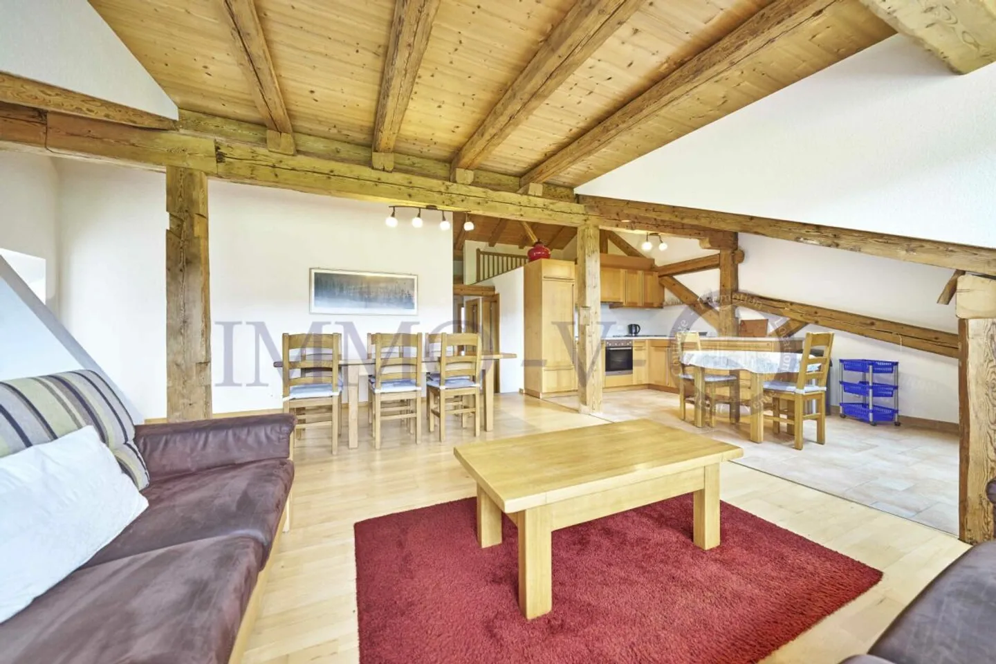 Immeuble avec charme, idéal pour les investisseurs - Photo 4 sur 18