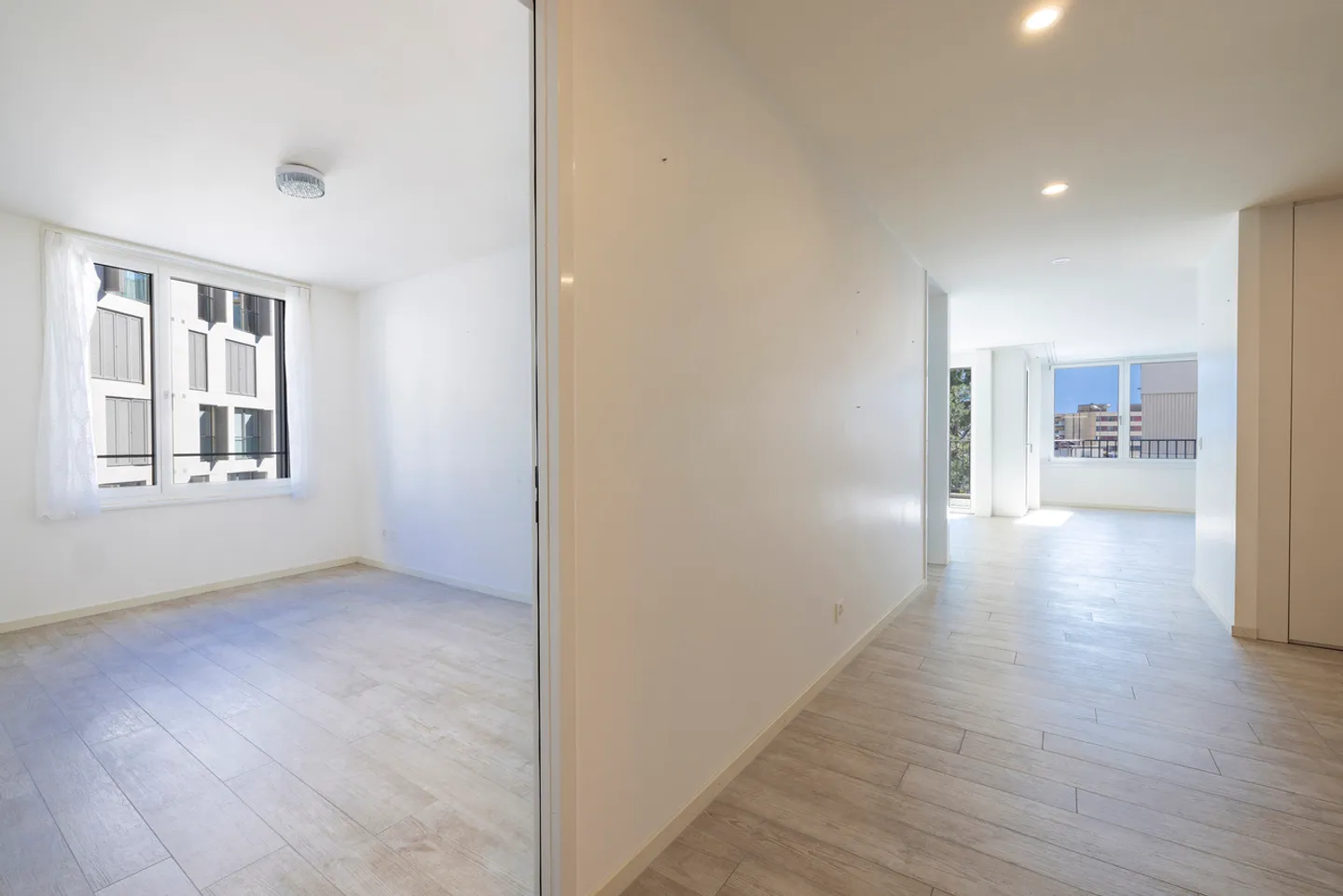 Posizione ideale! Appartamento di 4,5 locali con vista lago - Foto 5 di 19