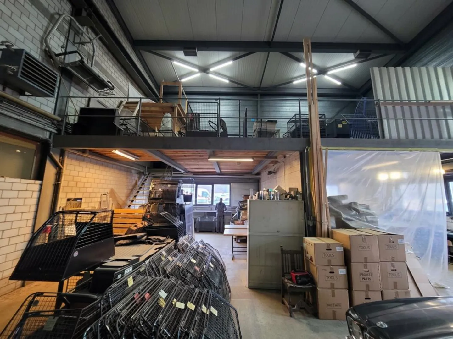 Spazio commerciale versatile a Rüti - Foto 2 di 6