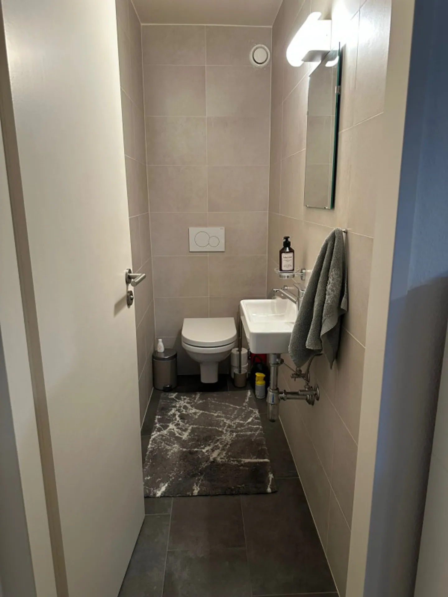 Dringend! 4 Zimmer im Petit-Saconnex mit Balkon - Foto 7 von 7
