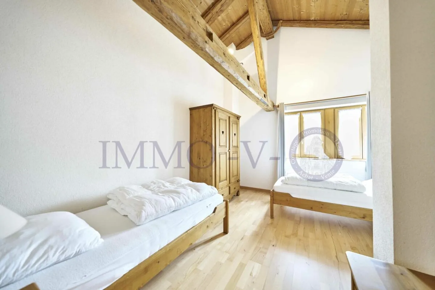 Immeuble avec charme, idéal pour les investisseurs - Photo 6 sur 18