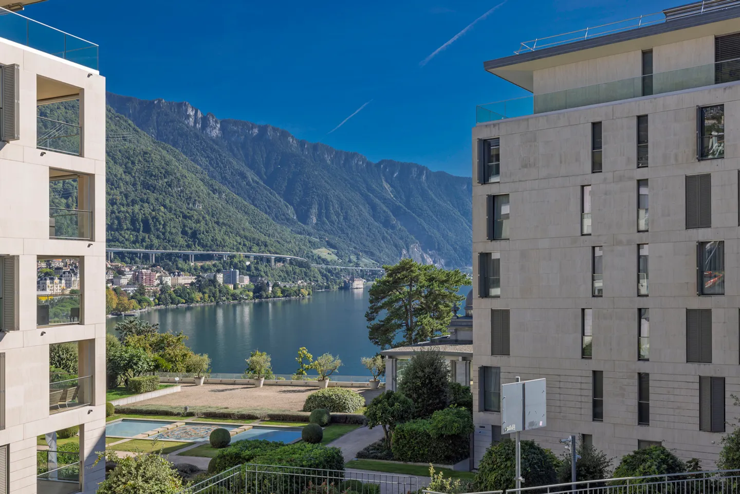 Posizione ideale! Appartamento di 4,5 locali con vista lago - Foto 1 di 19
