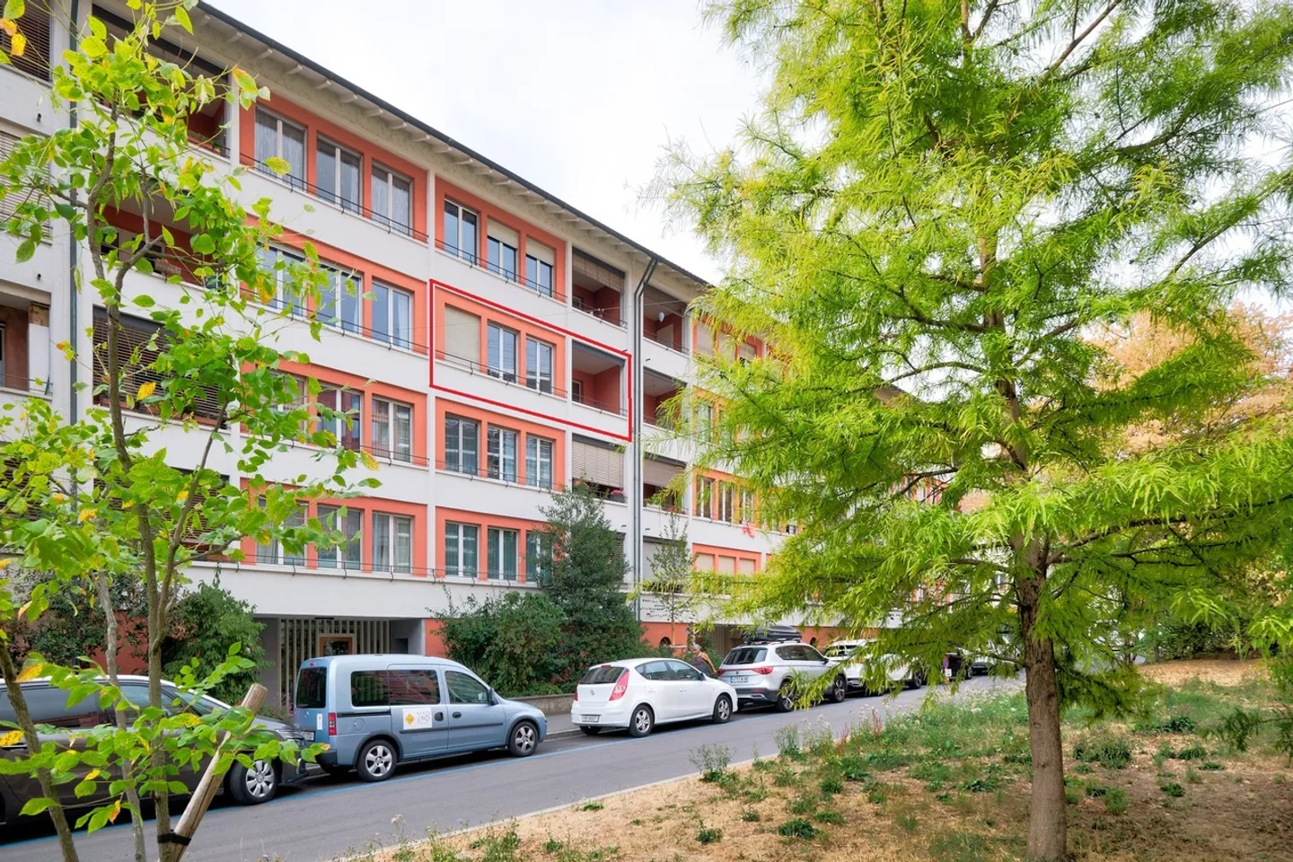Appartamento in vendita - Foto 2 di 17