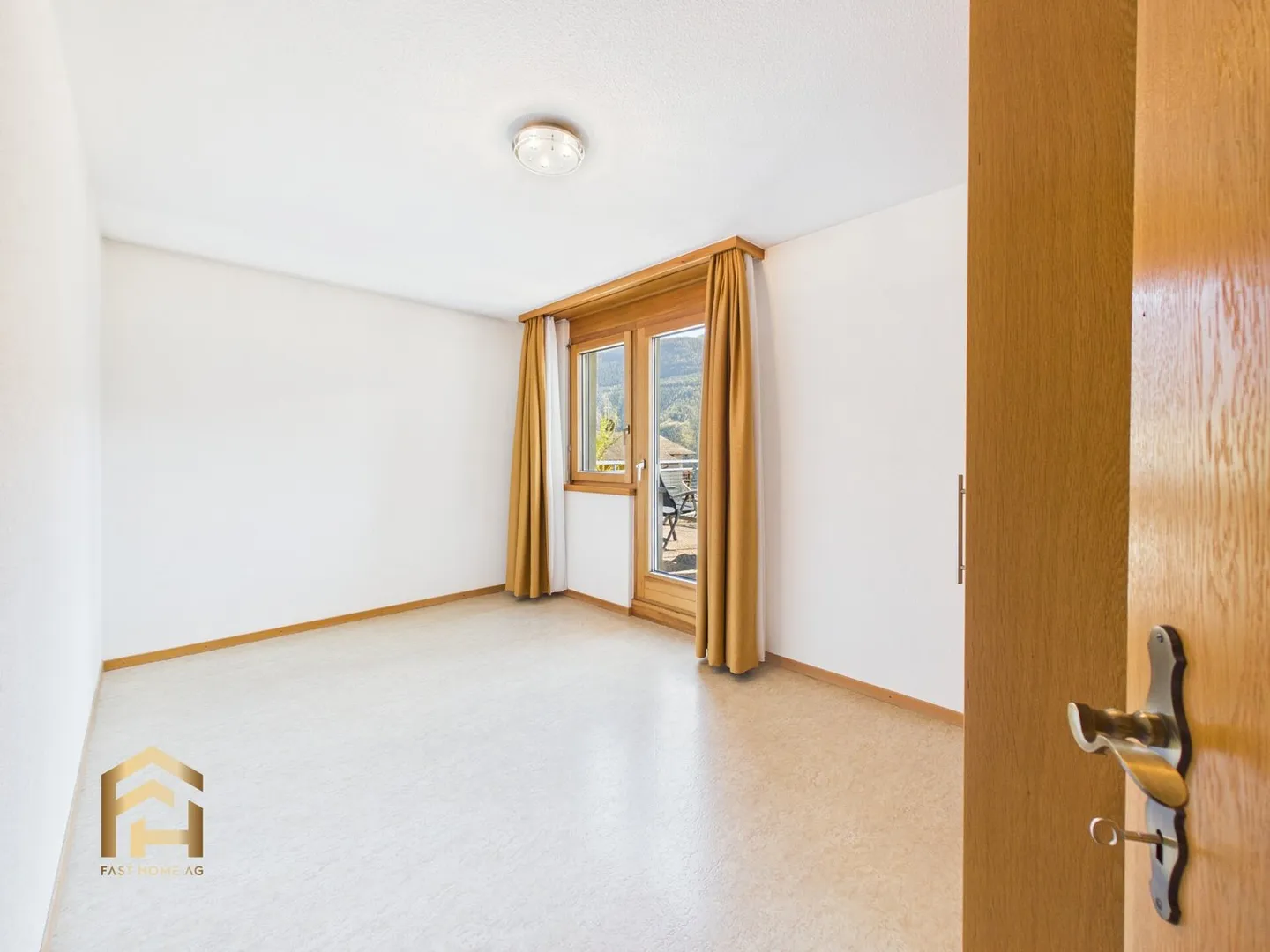 Appartamento attraente di 5,5 locali a St. German, ben tenuto, tranquillo e con vista mozzafiato - Foto 8 di 13