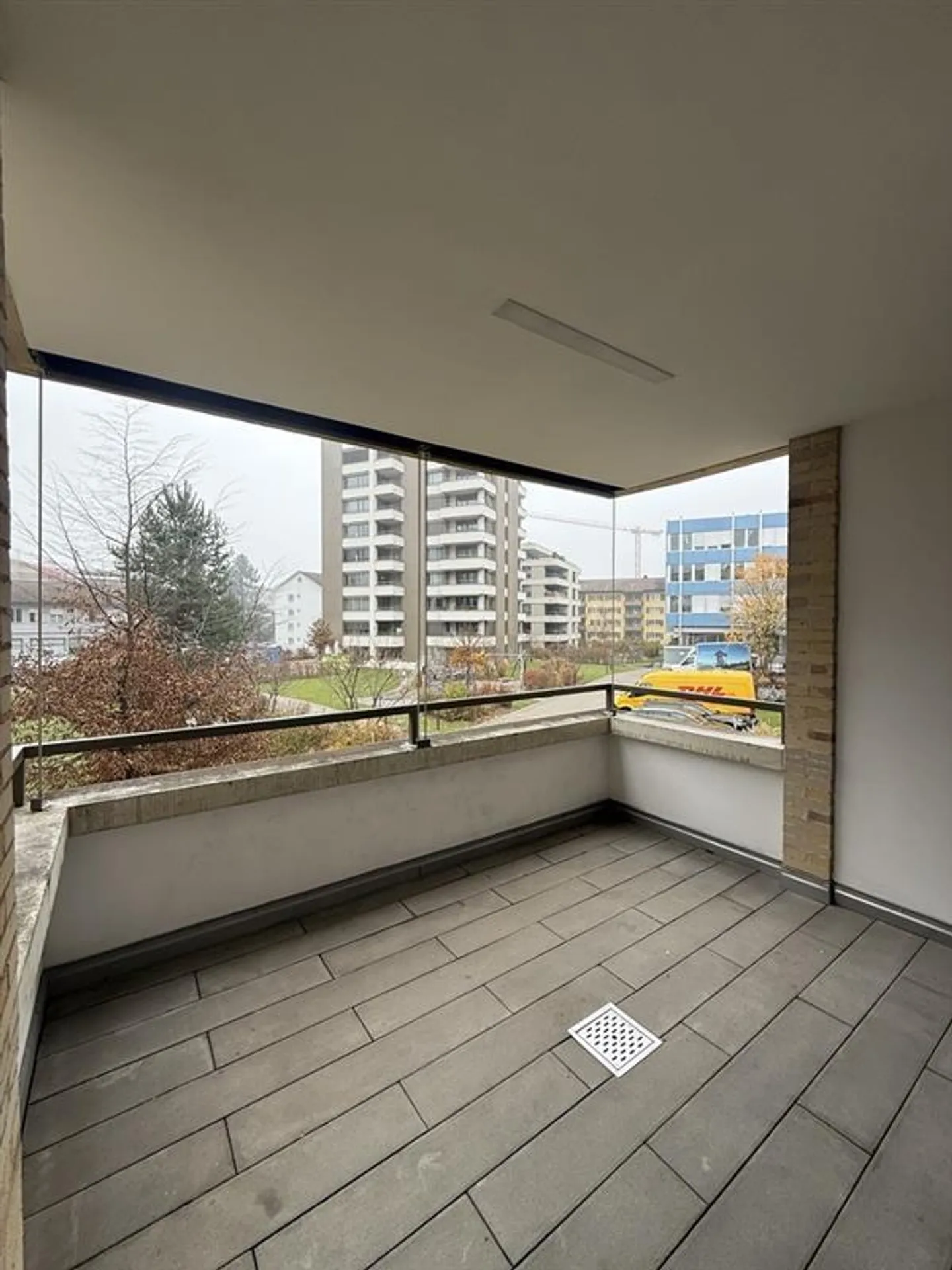Charmante Wohnung in Kreis 9 - Foto 7 von 8