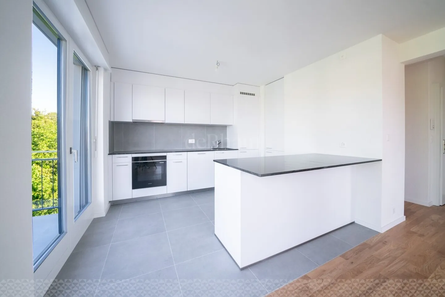 Appartamento duplex 5.5 stanze completamente ristrutturato - Foto 4 di 8