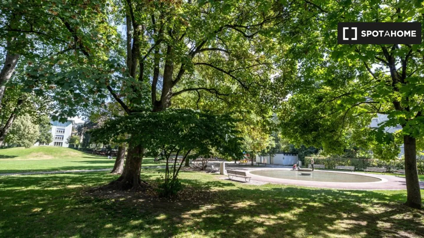 Entdecke, besichtige und miete dein neues Zuhause online mit vollem Vertrauen. - Foto 3 von 5