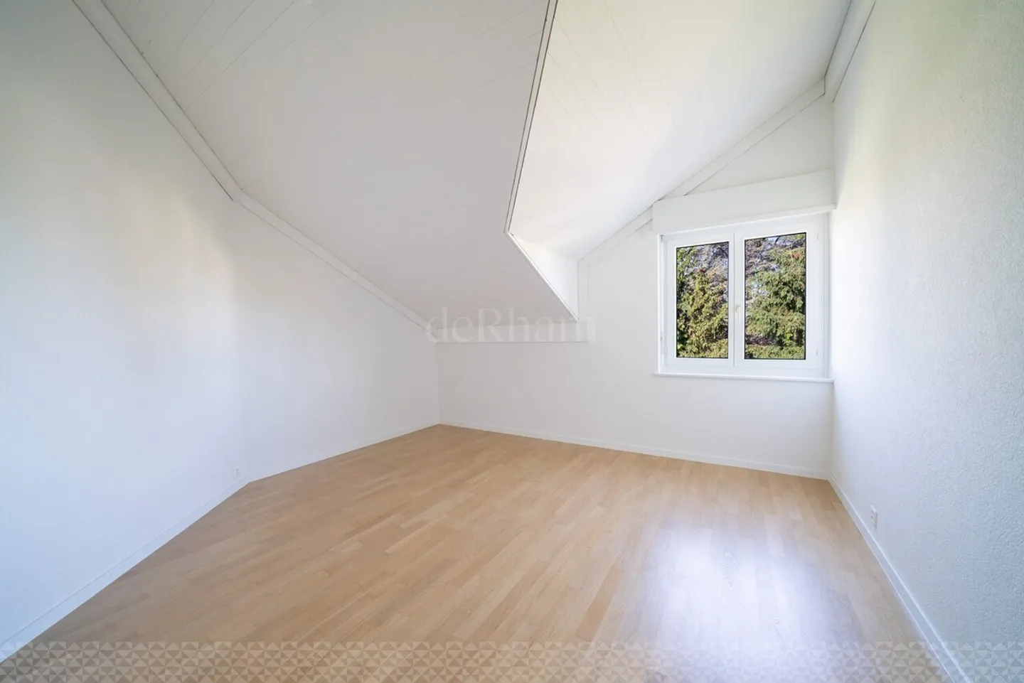 Appartamento duplex 5.5 stanze completamente ristrutturato - Foto 8 di 8