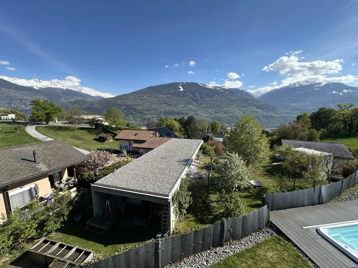 Savièse / Ormône – Casa bifamiliare con 6.5 stanze, garage doppio e piscina - Foto 12 di 30