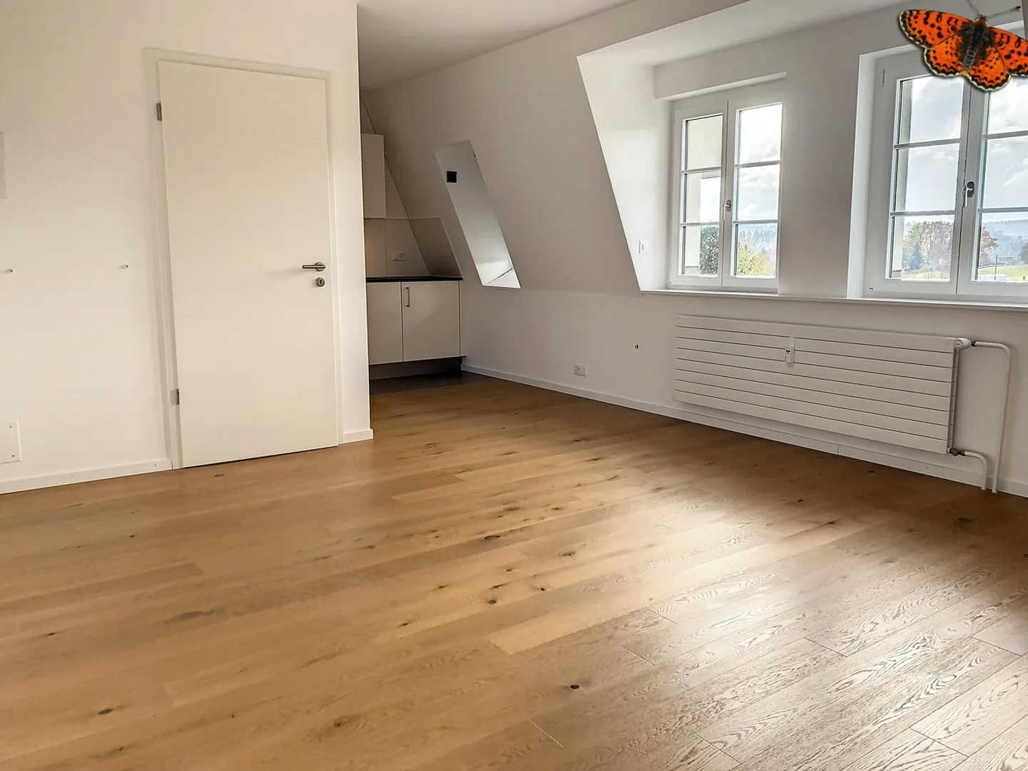 2½ ZIMMER - Mit Charakter! - Foto 2 von 9