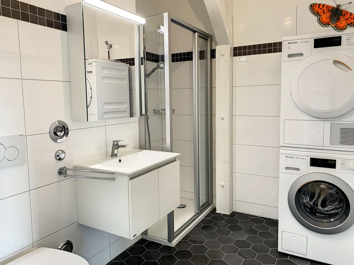 2½ ZIMMER - Mit Charakter! - Foto 6 von 9