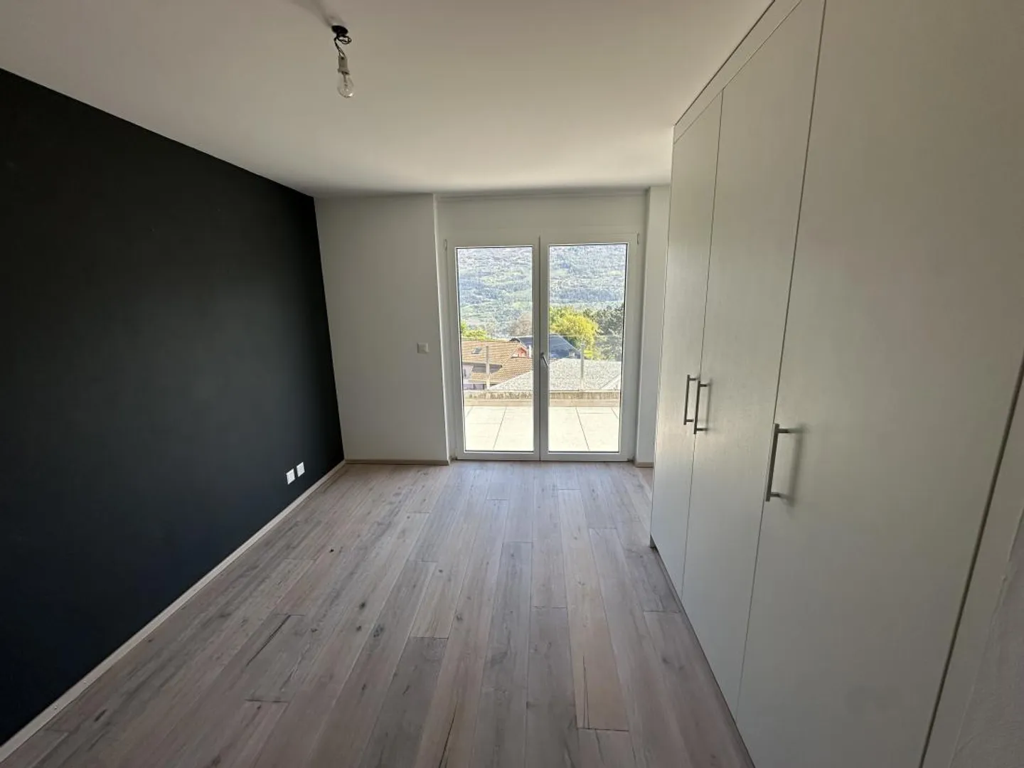 Savièse / Ormône – Casa bifamiliare con 6.5 stanze, garage doppio e piscina - Foto 21 di 30