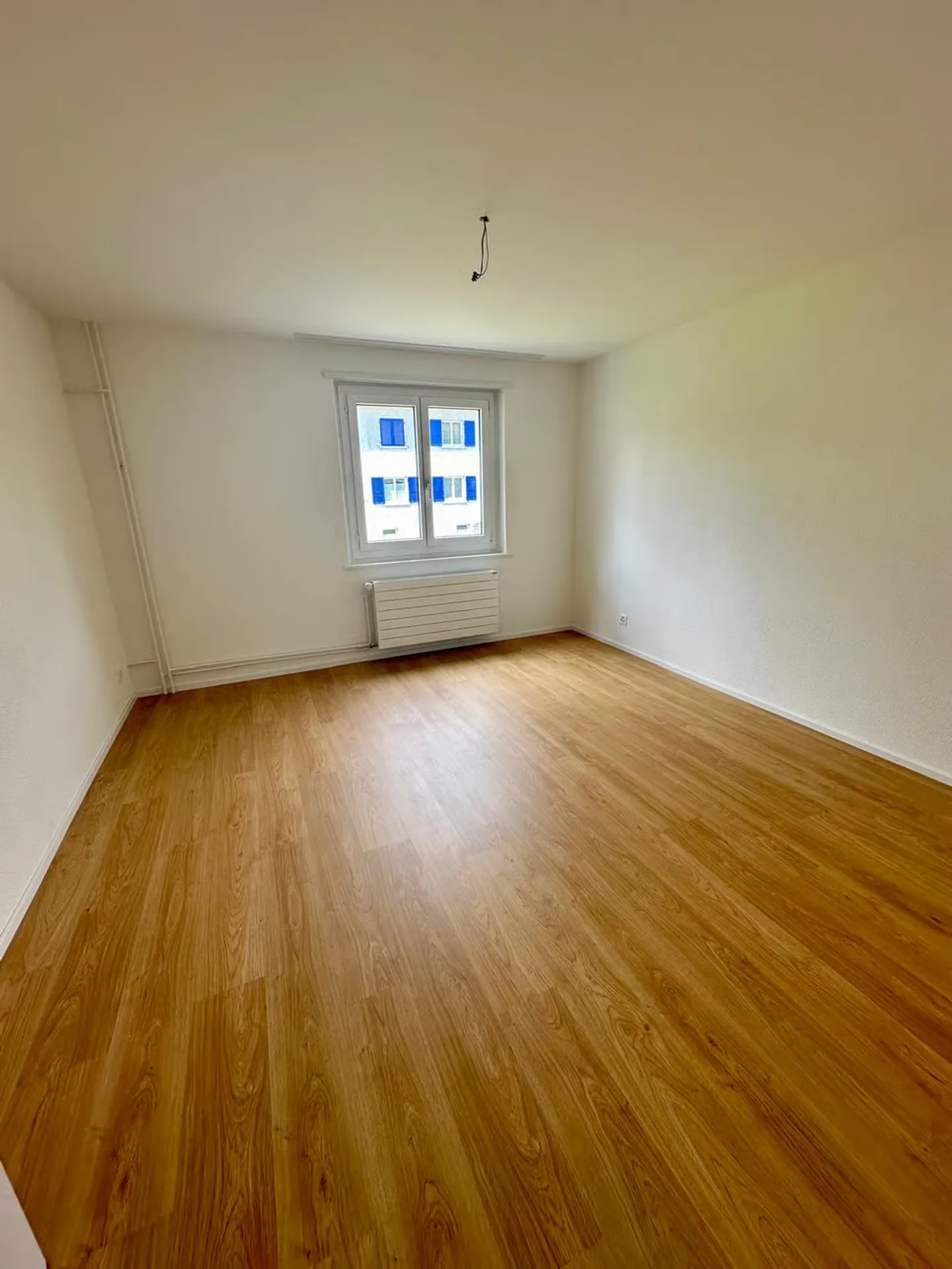 Appartamento ristrutturato di 3 stanze con mansarda - Foto 6 di 8
