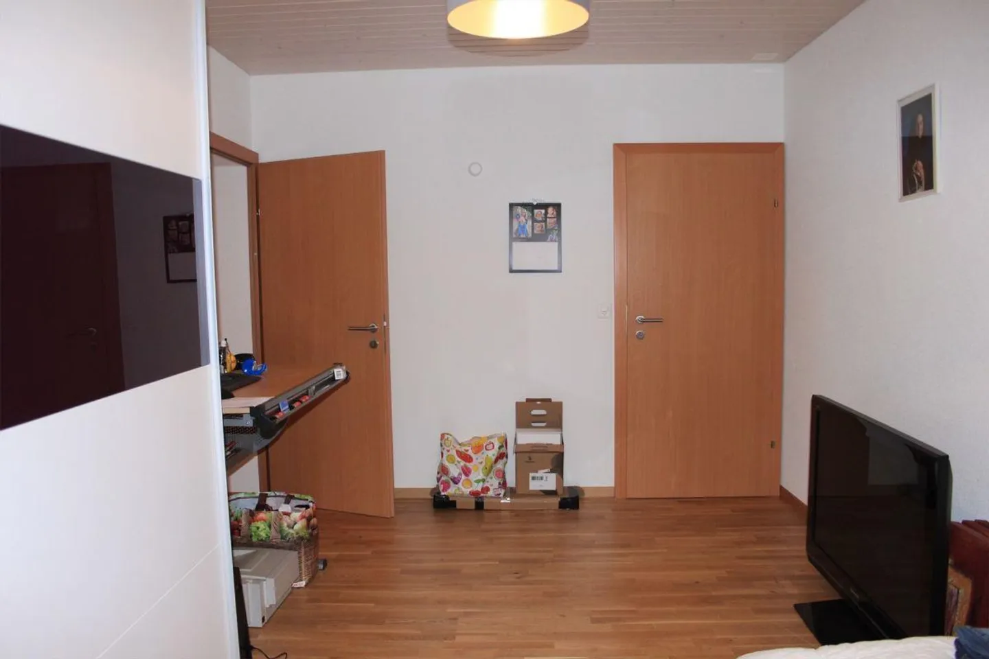 Vivre dans un appartement de 2,5 pièces au rez-de-chaussée récent - Photo 10 sur 12