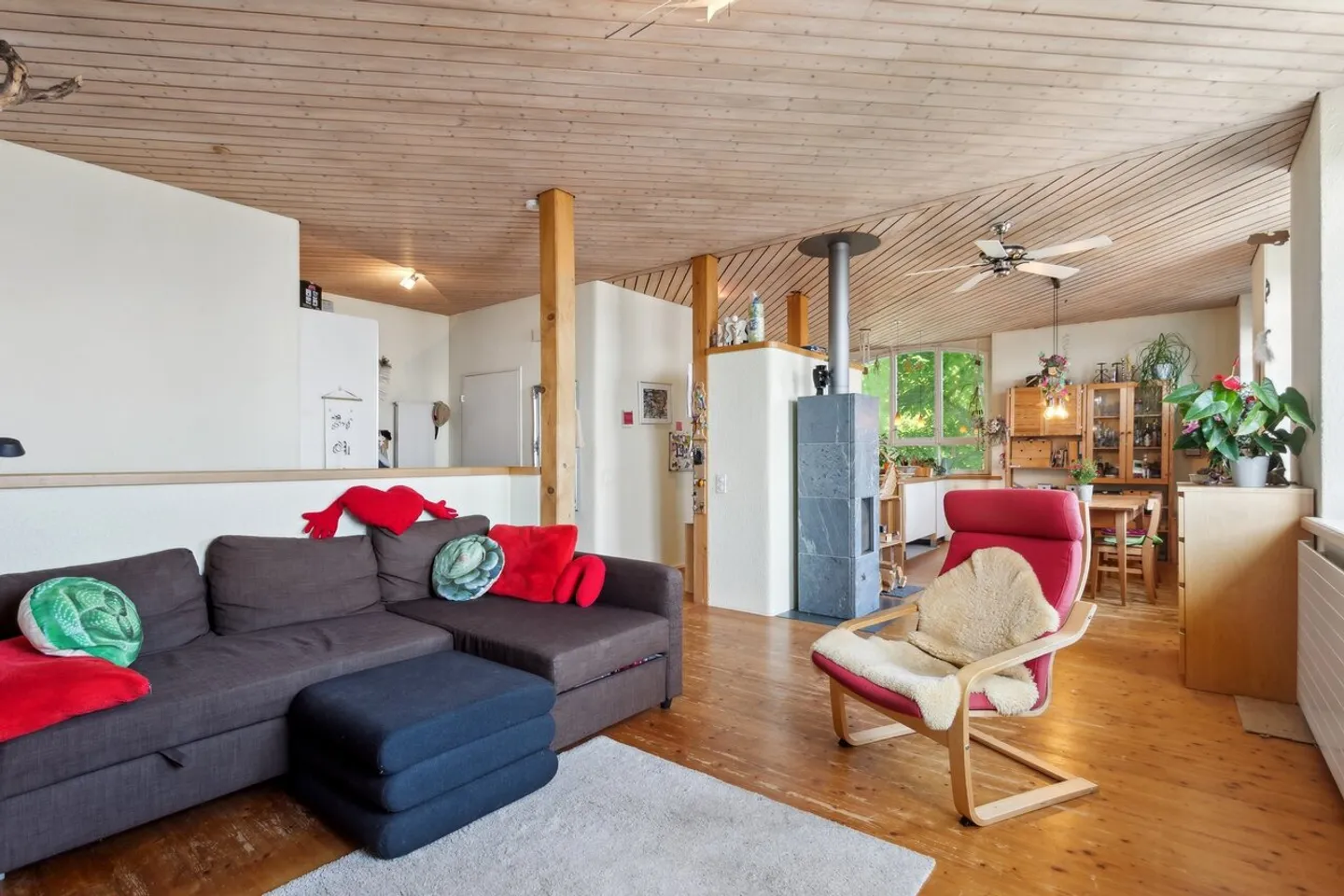 Propriété avec vue et potentiel - Photo 2 sur 10