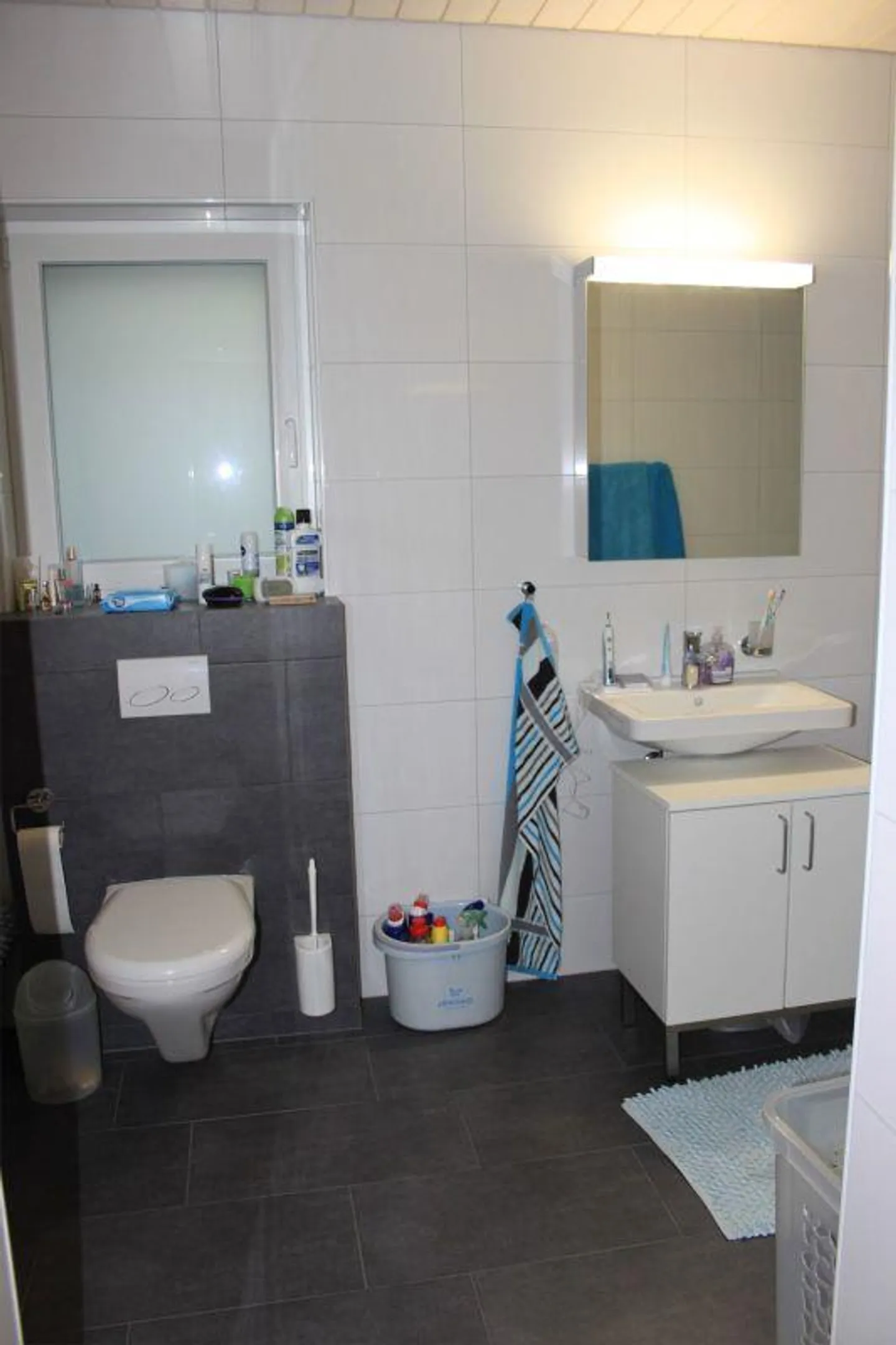 Vivre dans un appartement de 2,5 pièces au rez-de-chaussée récent - Photo 12 sur 12