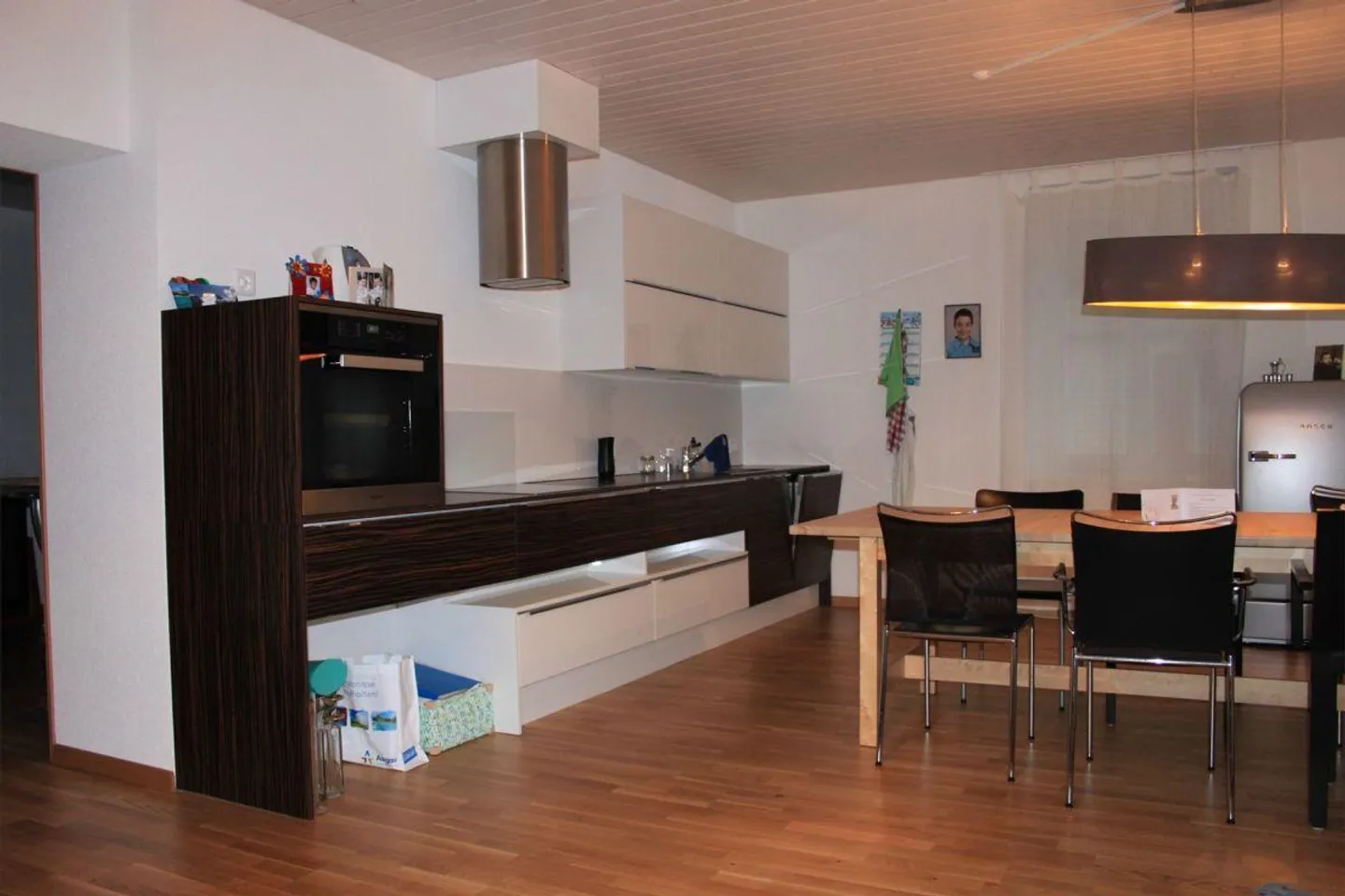 Vivre dans un appartement de 2,5 pièces au rez-de-chaussée récent - Photo 6 sur 12