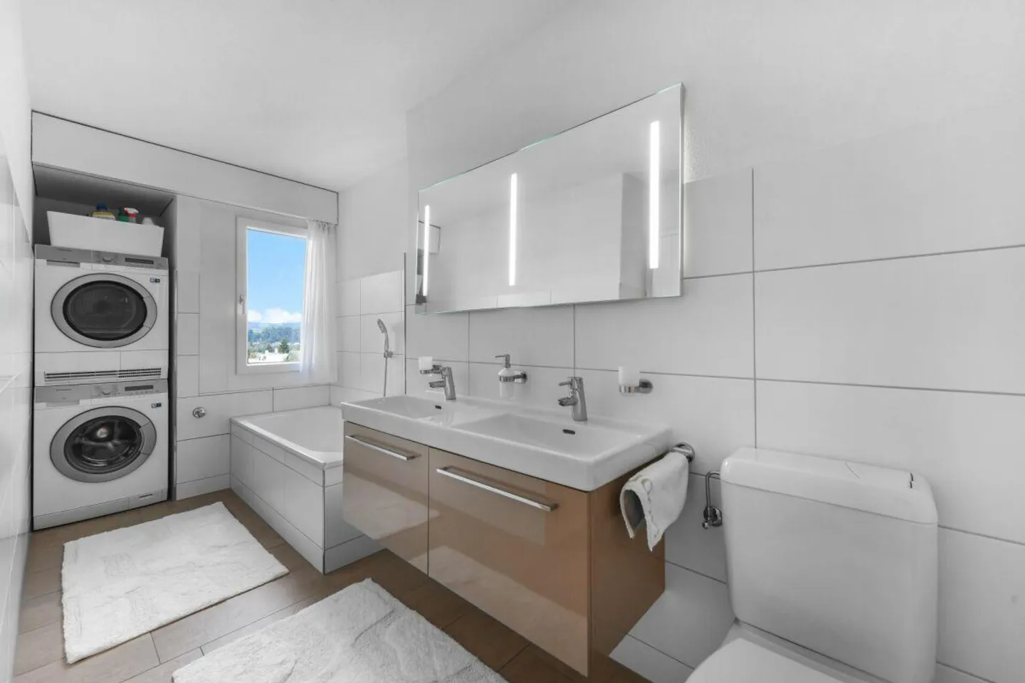 Vivere con comfort e vista - 5,5 stanze in centro - Foto 16 di 23