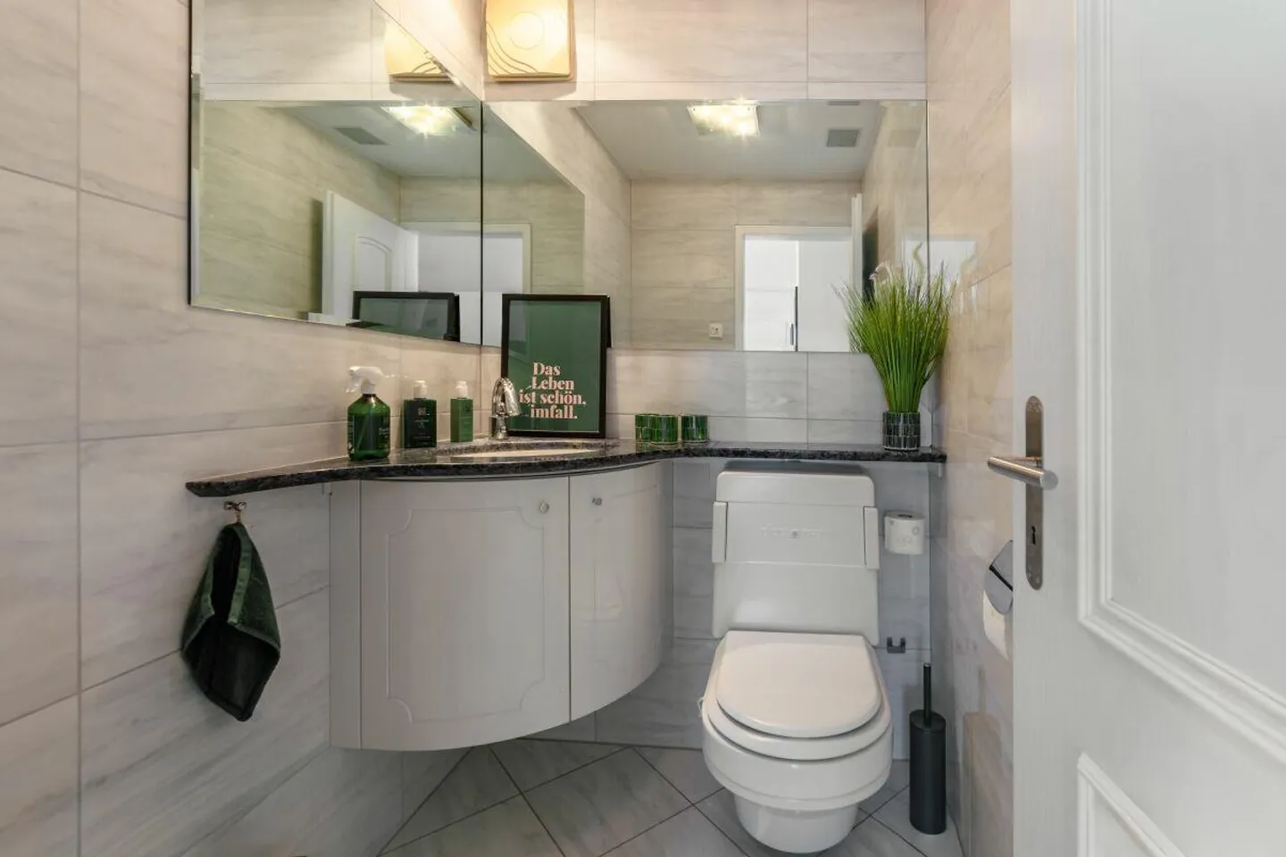 Bellissima casa unifamiliare ristrutturata di 6 1/2 stanze a Hünenberg See - Foto 16 di 21