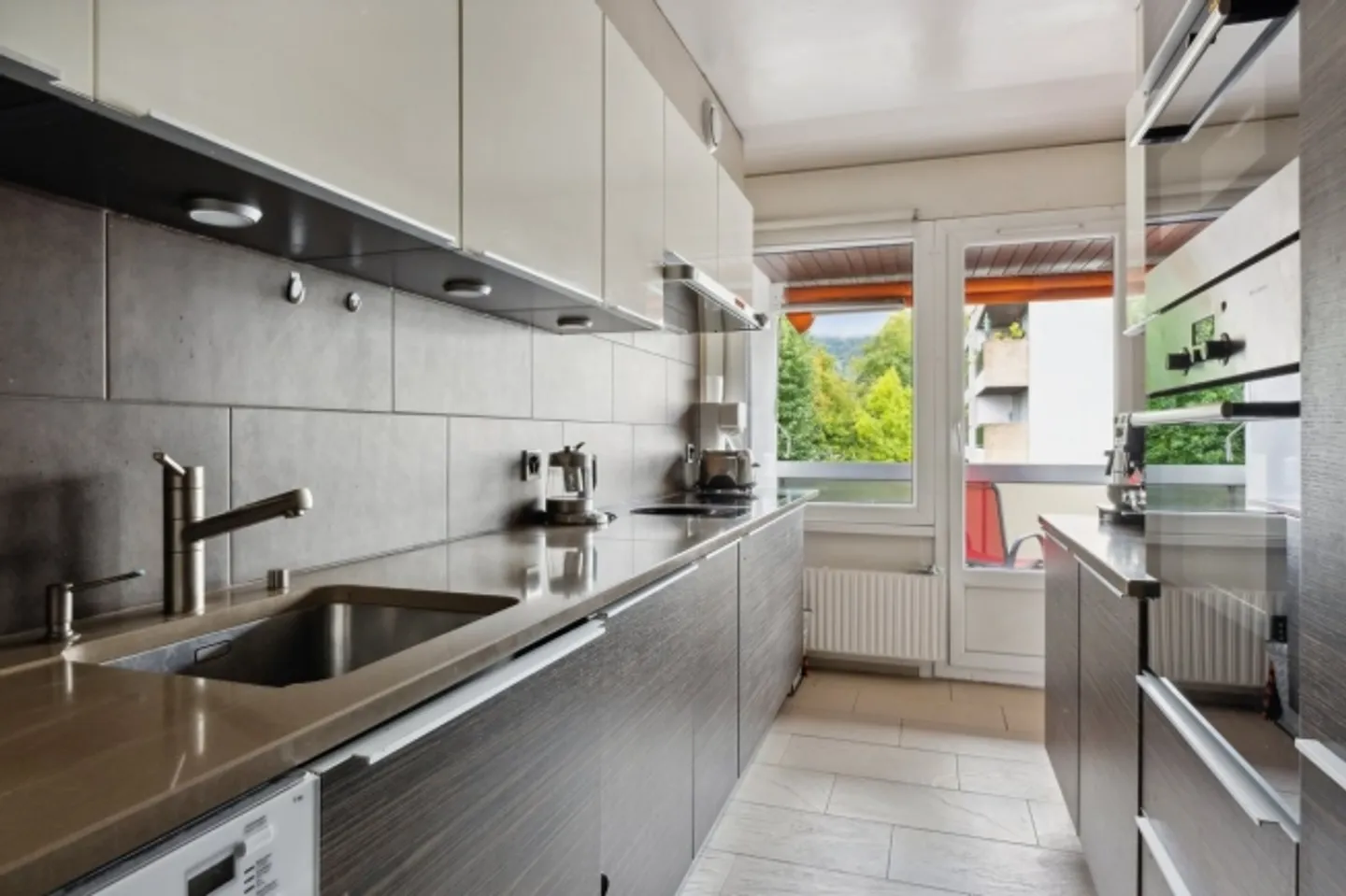 Appartement à vendre - Photo 2 sur 3