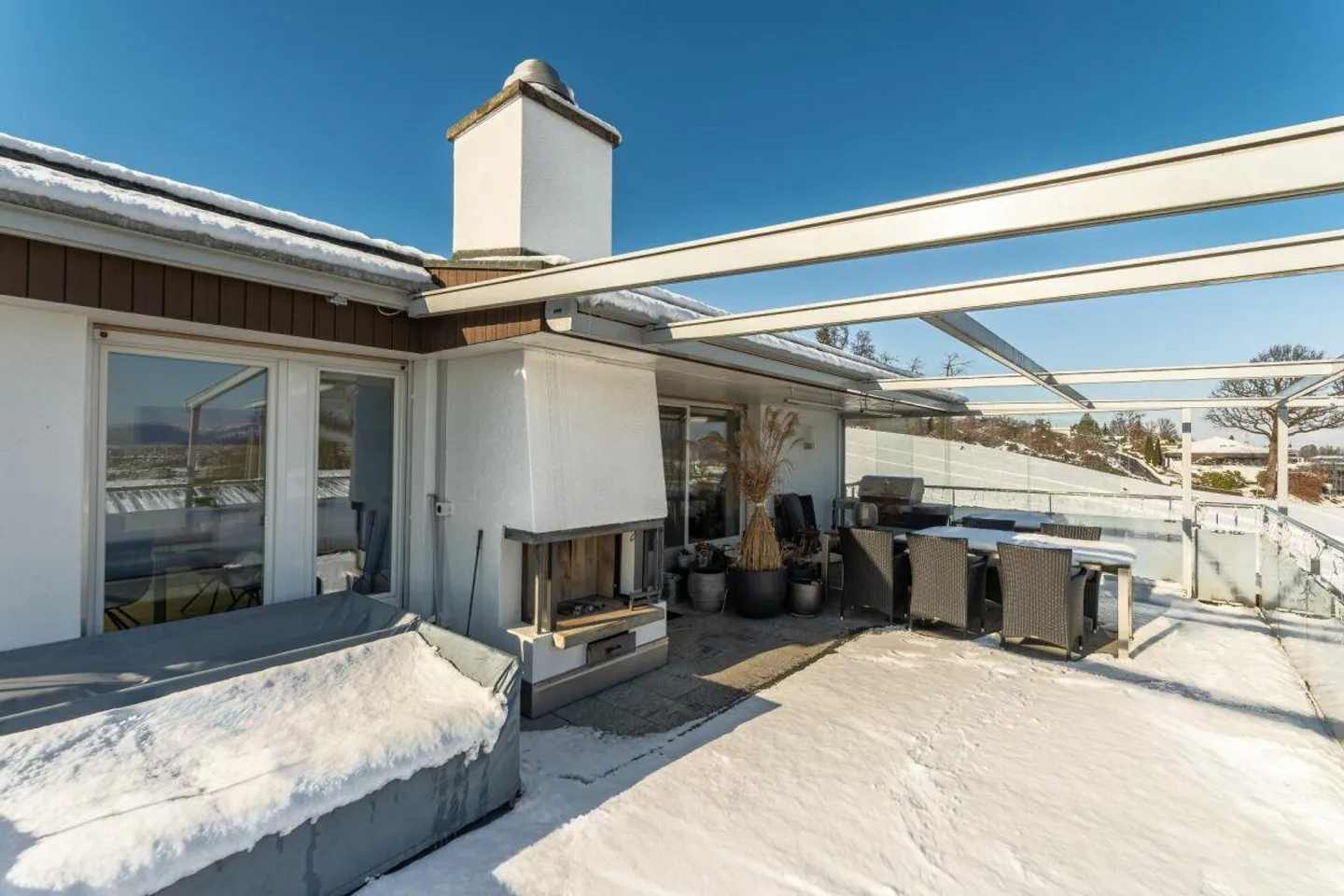 Bellissima casa unifamiliare ristrutturata di 6 1/2 stanze a Hünenberg See - Foto 19 di 21