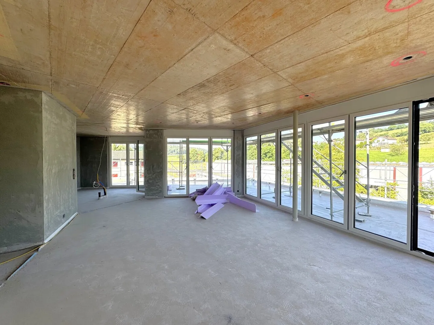 Luxury Attic Apartment with Views - Photo 6 of 10