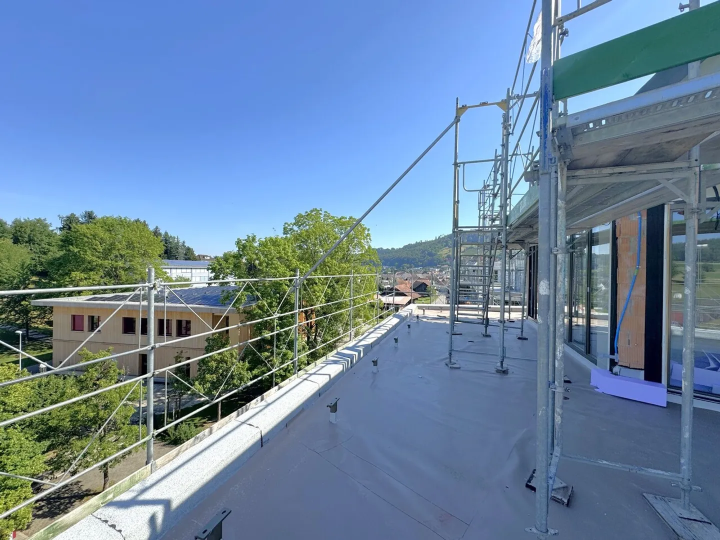 Luxury Attic Apartment with Views - Photo 2 of 10