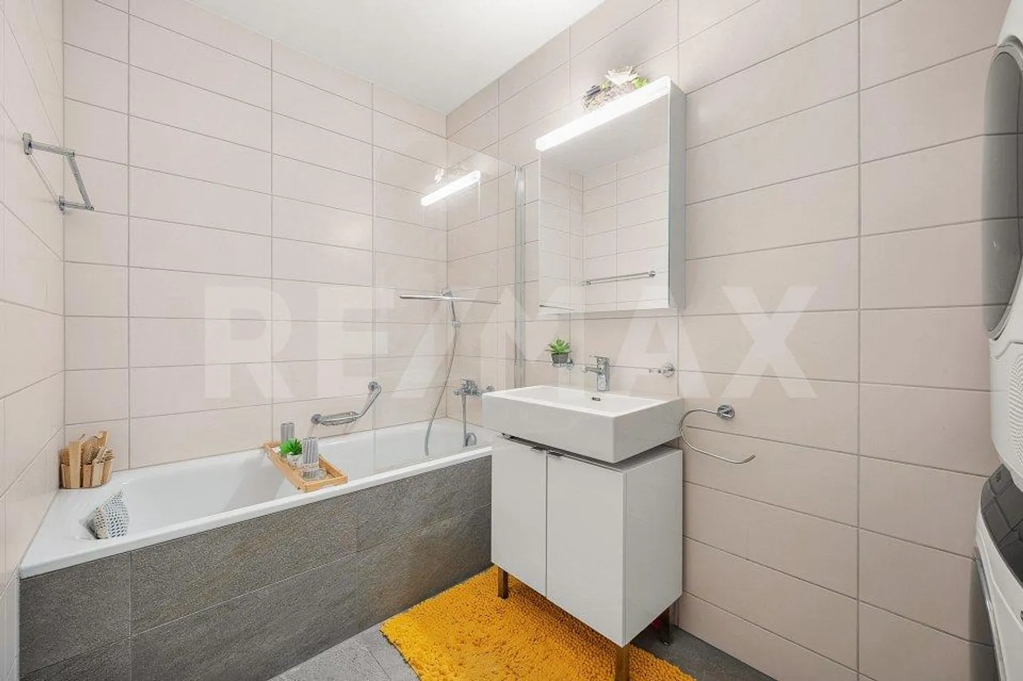 Coup de cur garanti : spacieux 3.5 pièces de 110 m² avec mezzanine - Photo 11 sur 13