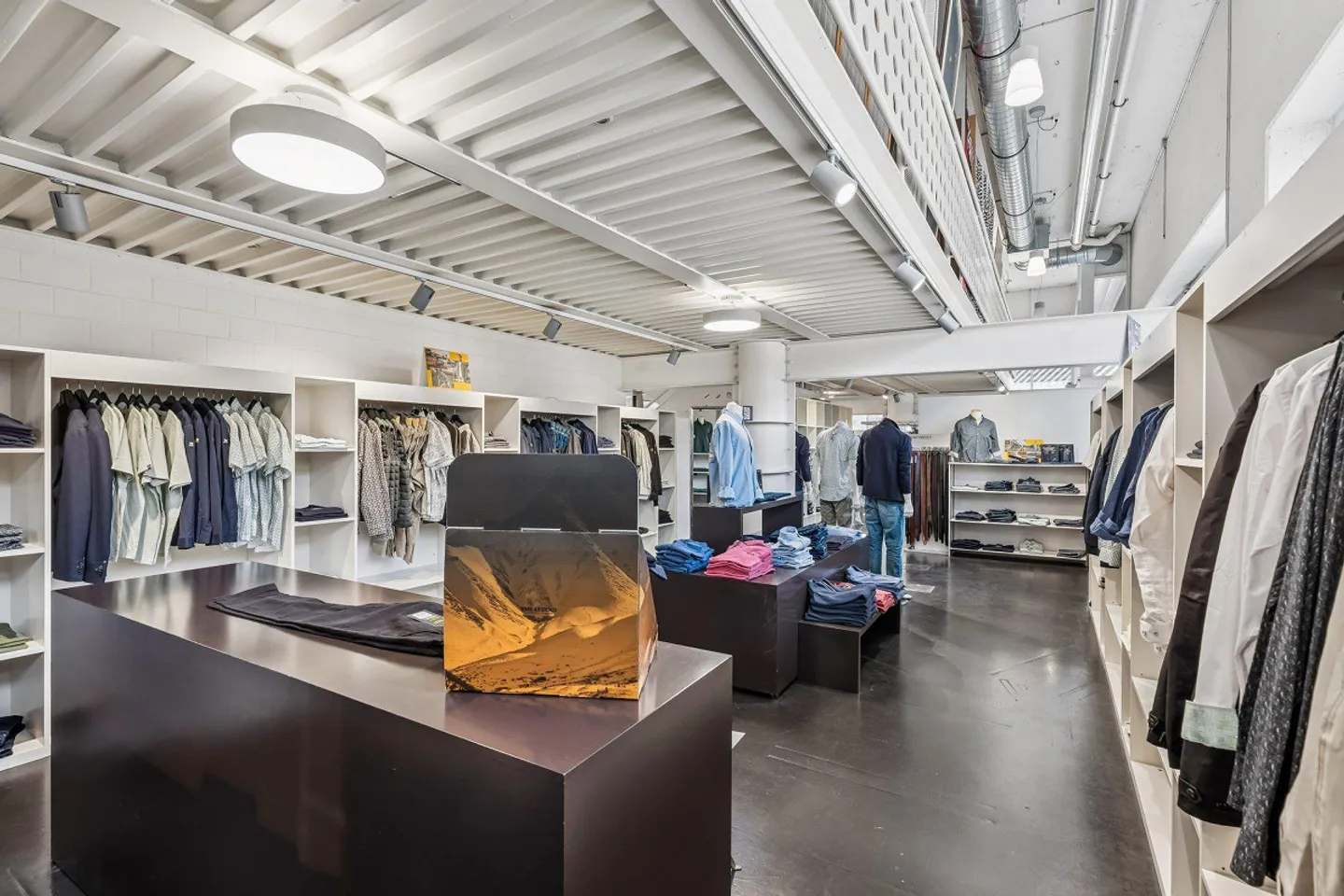 Espace de vente attrayant dans un emplacement central à Willisau - Photo 5 sur 9