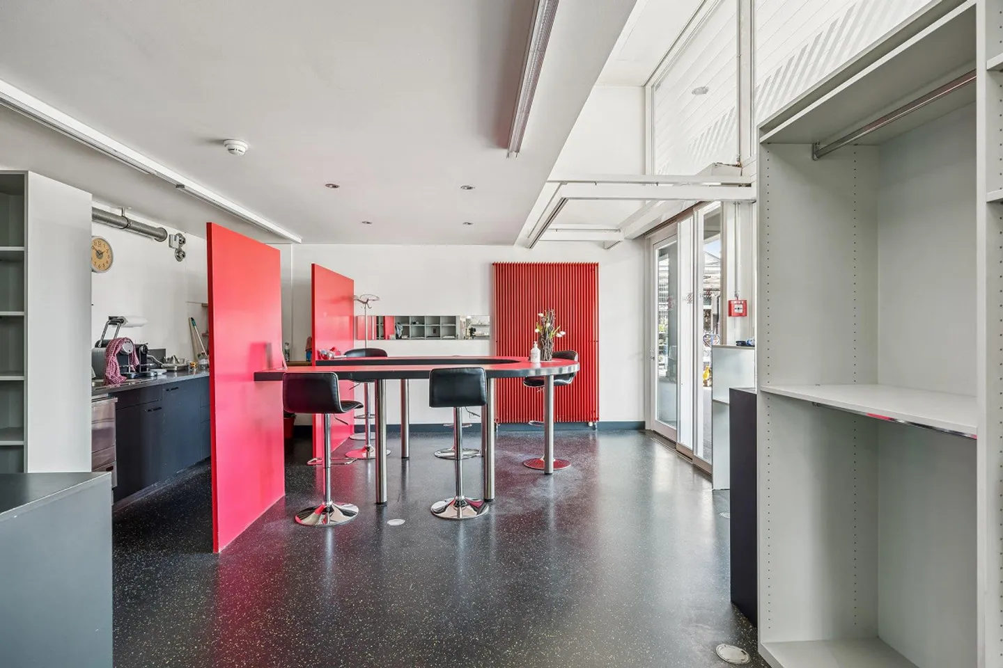 Espace de vente attrayant dans un emplacement central à Willisau - Photo 8 sur 9