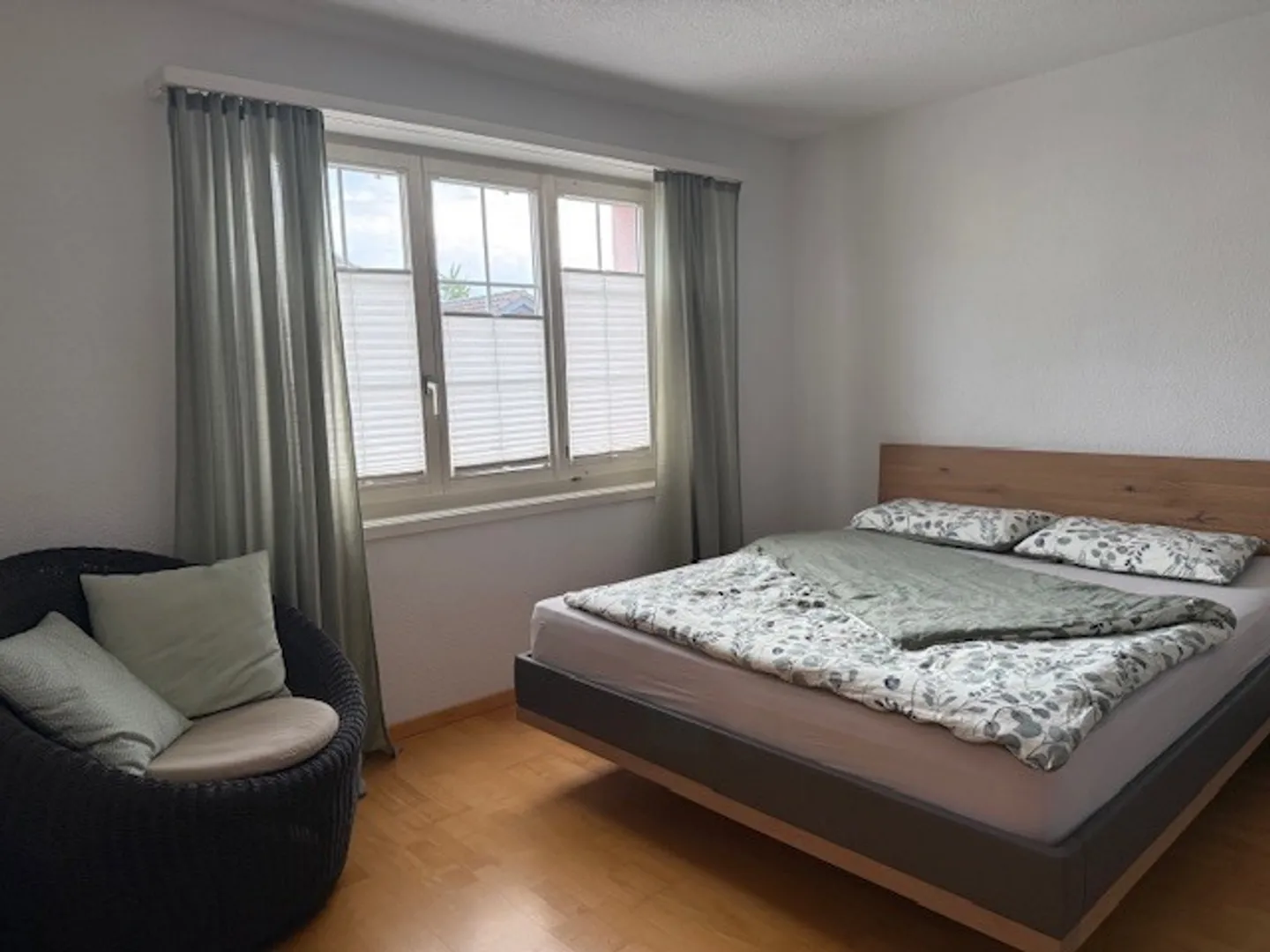 APPARTAMENTO 4½ LOCALI A ST. ERHARD (LU), ARREDATO, TEMPORANEO - Foto 5 di 8