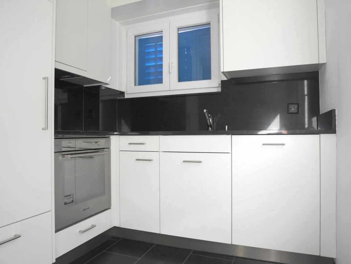 Casa singola in affitto - Foto 2 di 8
