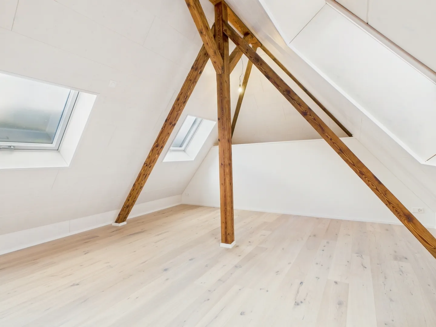 Exclusive 6.5-room maisonette apartment in Bettlach - First occupancy after renovation - Photo 8 of 13