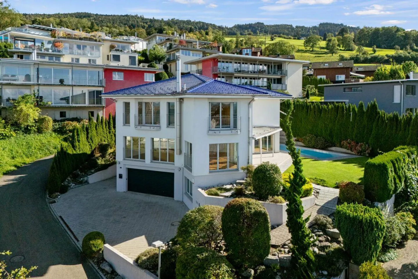 Villa con vista mozzafiato sul lago e piscina all'aperto - Foto 6 di 30