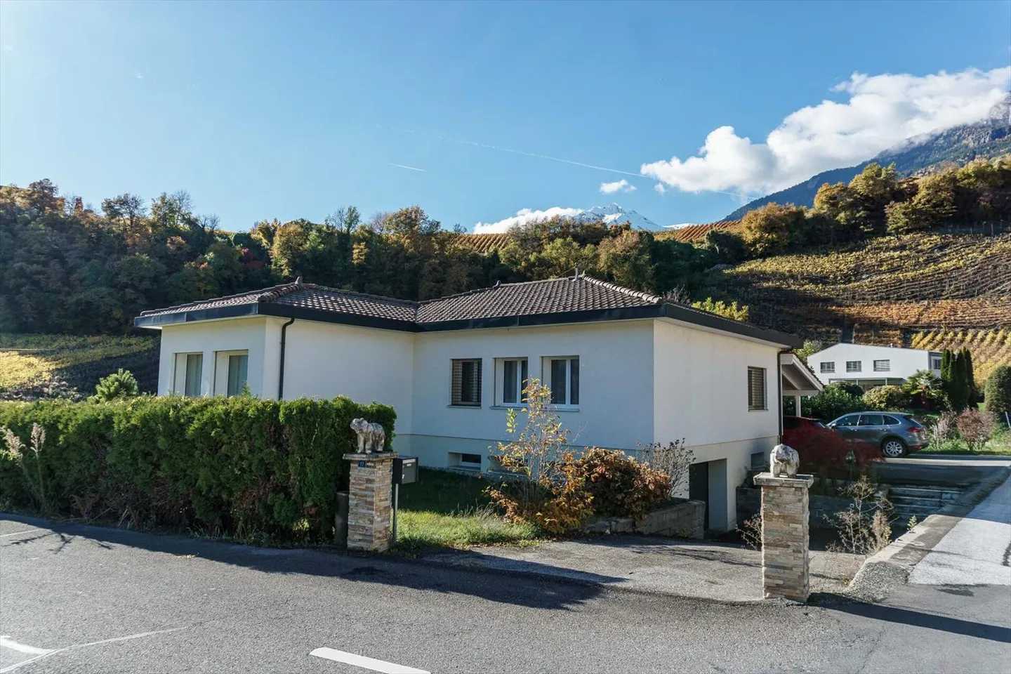 5.5-room villa in Conthey - Photo 1 of 13