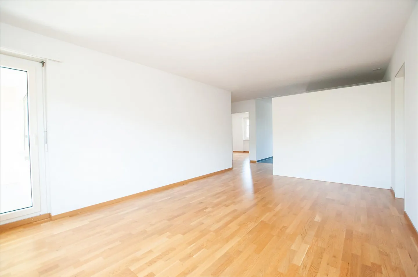 Zentral beim Bahnhof Solothurn! - Foto 2 von 7