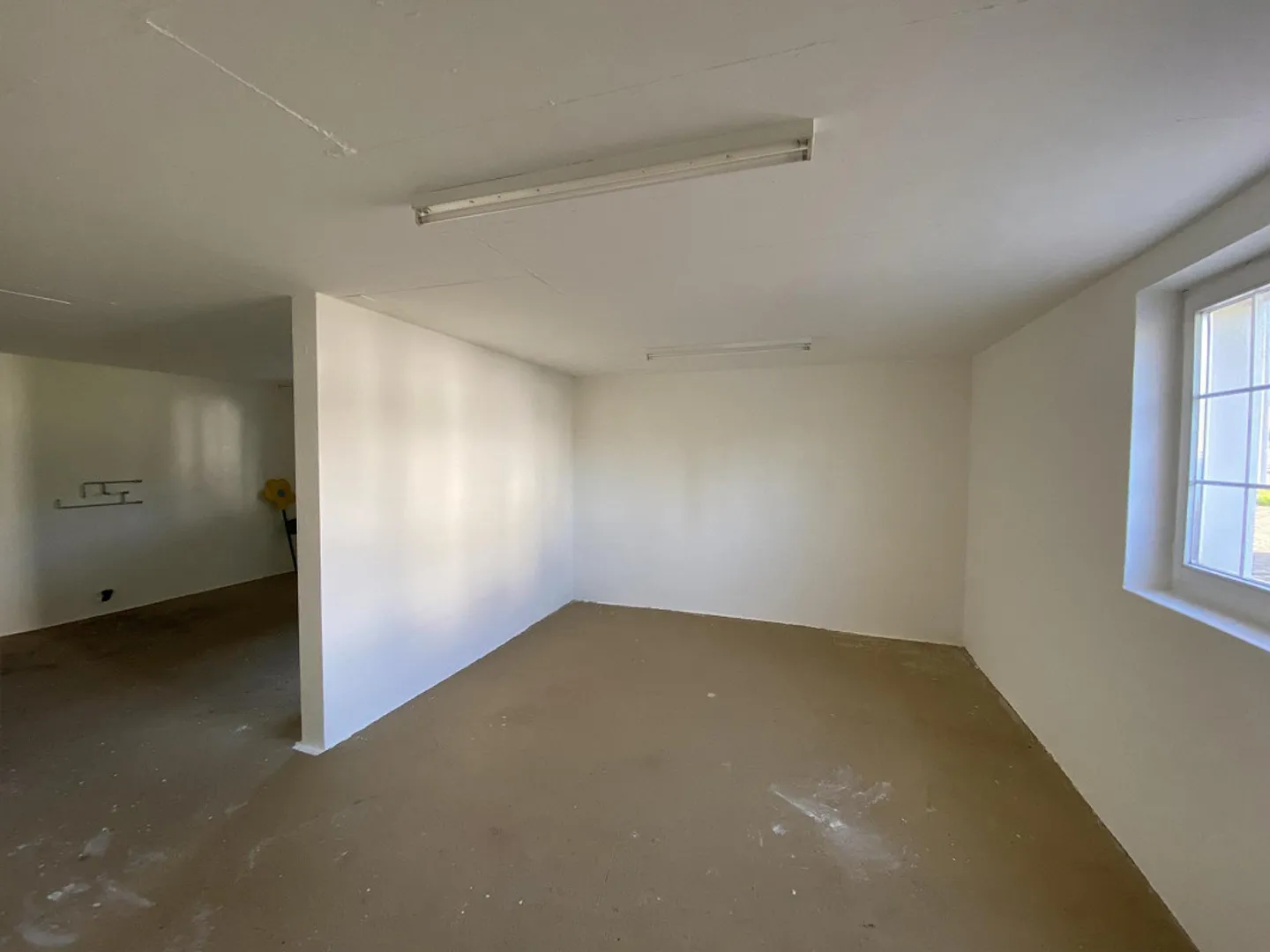 Large and Bright Hobby Room / Storage Room on the Ground Floor - Photo 2 of 10
