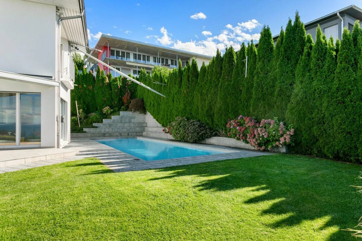 Villa con vista mozzafiato sul lago e piscina all'aperto - Foto 18 di 30