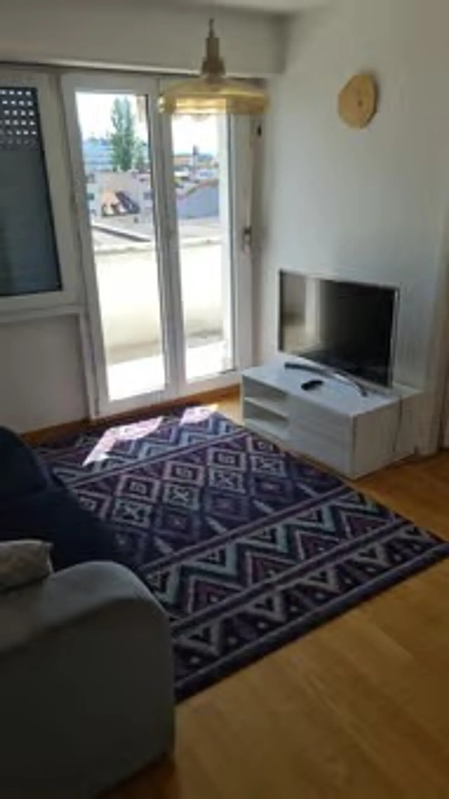 🏡 Appartement 2,5 pièces entièrement meublé à louer – Riehenring 143, 4058 Bâle - Photo 3 sur 13