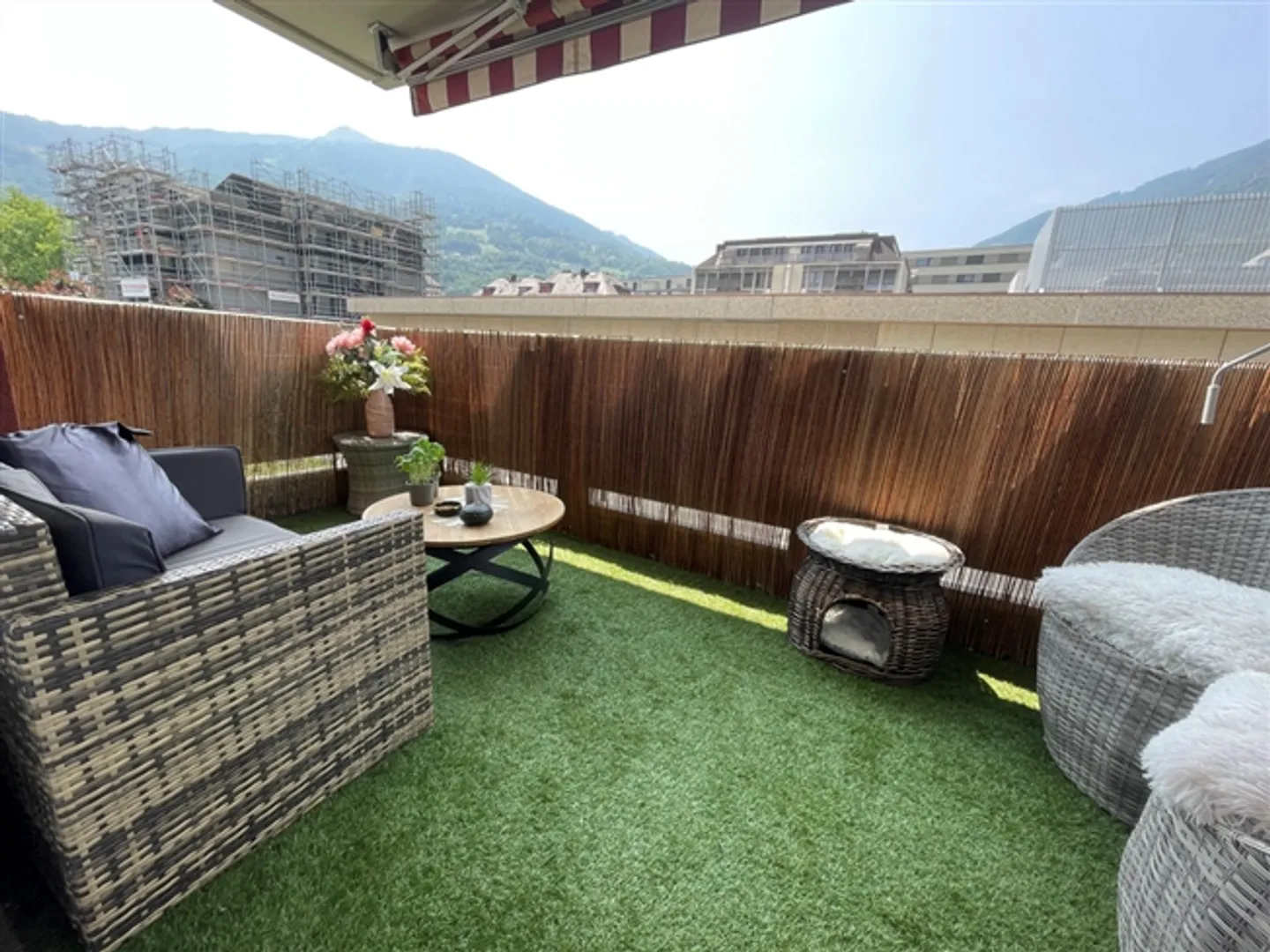 Belle appartement de 2,5 pièces à louer au 1er étage - Photo 2 sur 6