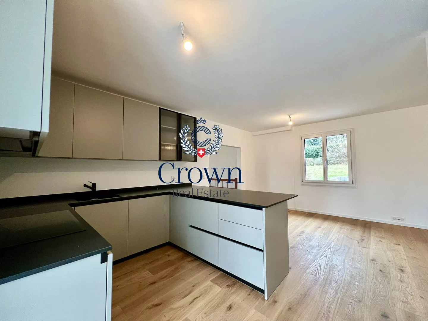 Villa Indipendente Ristrutturata con Piscina - Foto 2 di 7