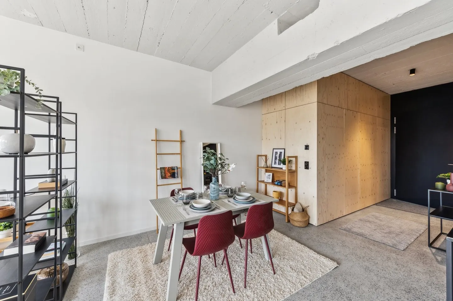 Appartamento con 1 studio incluso! - Foto 9 di 12