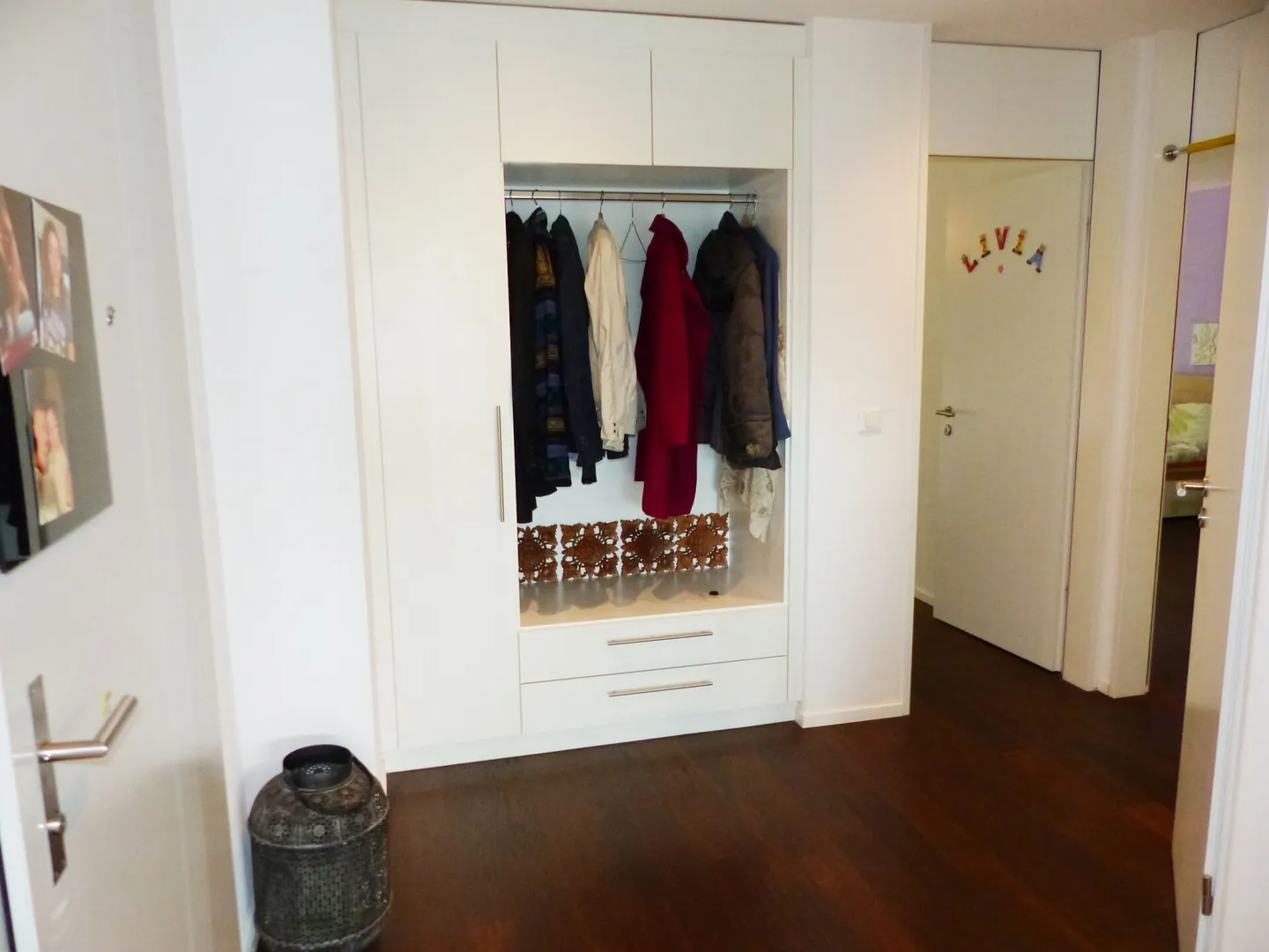 Condominio moderno e di alta qualità di 3,5 stanze in una posizione privilegiata - Foto 1 di 18