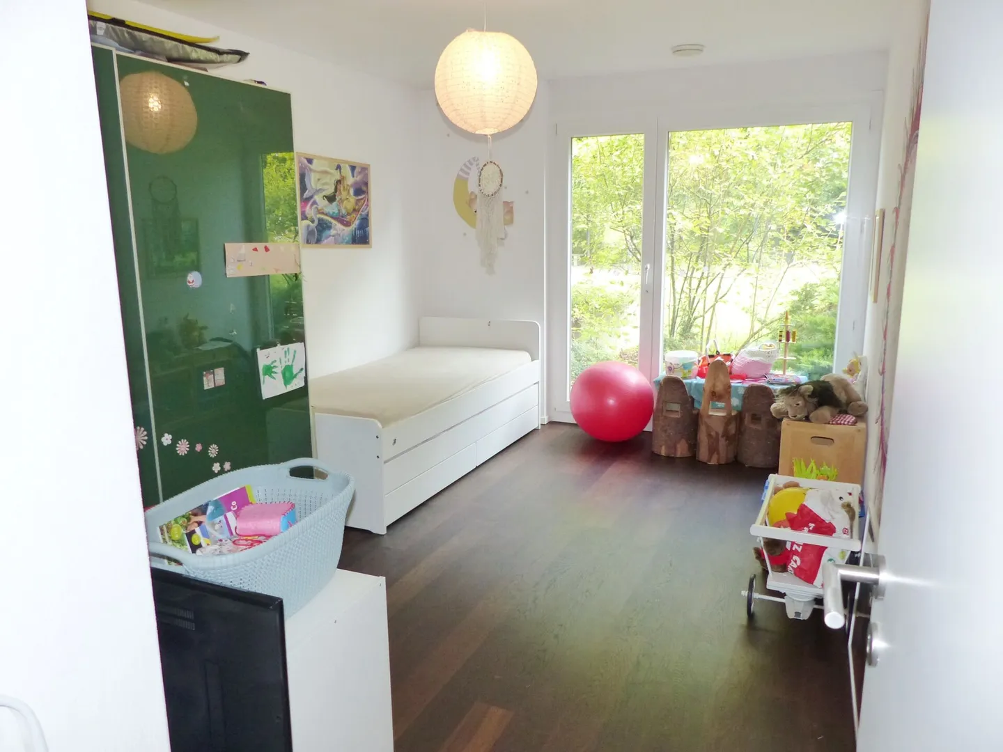 Condominio moderno e di alta qualità di 3,5 stanze in una posizione privilegiata - Foto 11 di 18