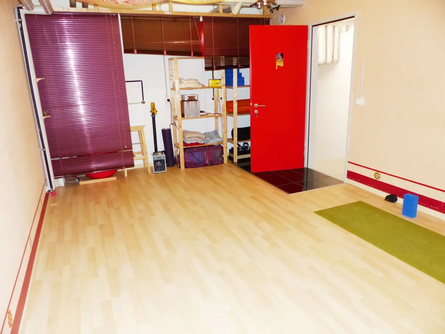 Condominio moderno e di alta qualità di 3,5 stanze in una posizione privilegiata - Foto 15 di 18