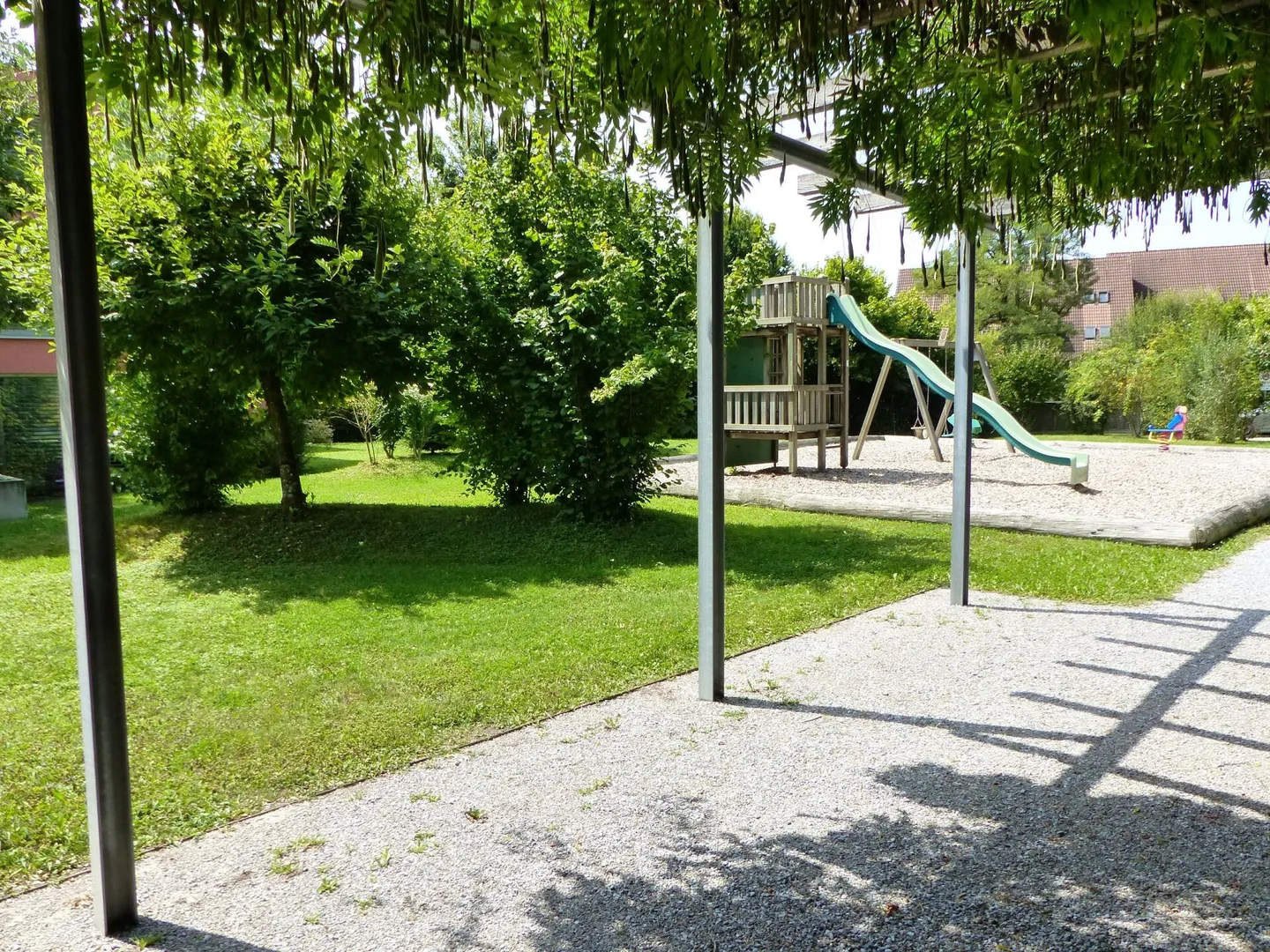 Condominio moderno e di alta qualità di 3,5 stanze in una posizione privilegiata - Foto 16 di 18